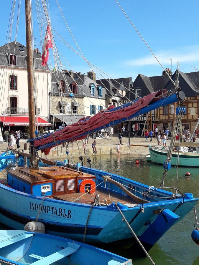 Studio Vue Sur Le Port Saint Goustan Classe 3 Etoiles! Auray Exterior foto